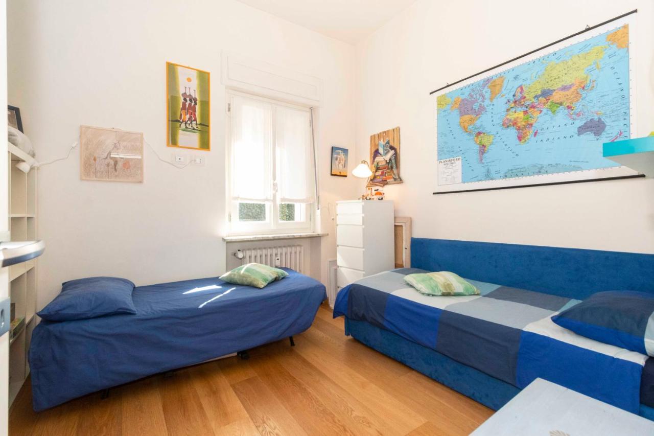 Charming Apartment With Parking! Торино Екстериор снимка