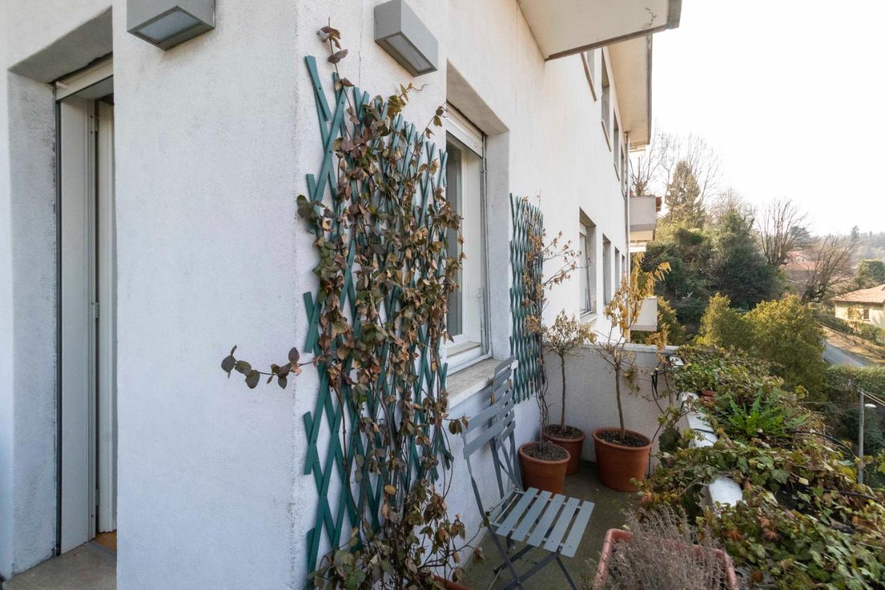 Charming Apartment With Parking! Торино Екстериор снимка